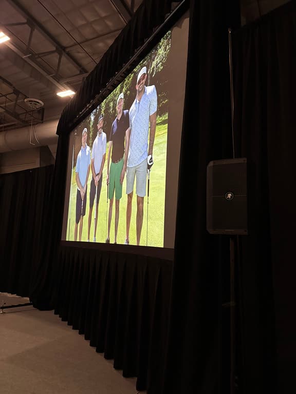 Screen Projection 22