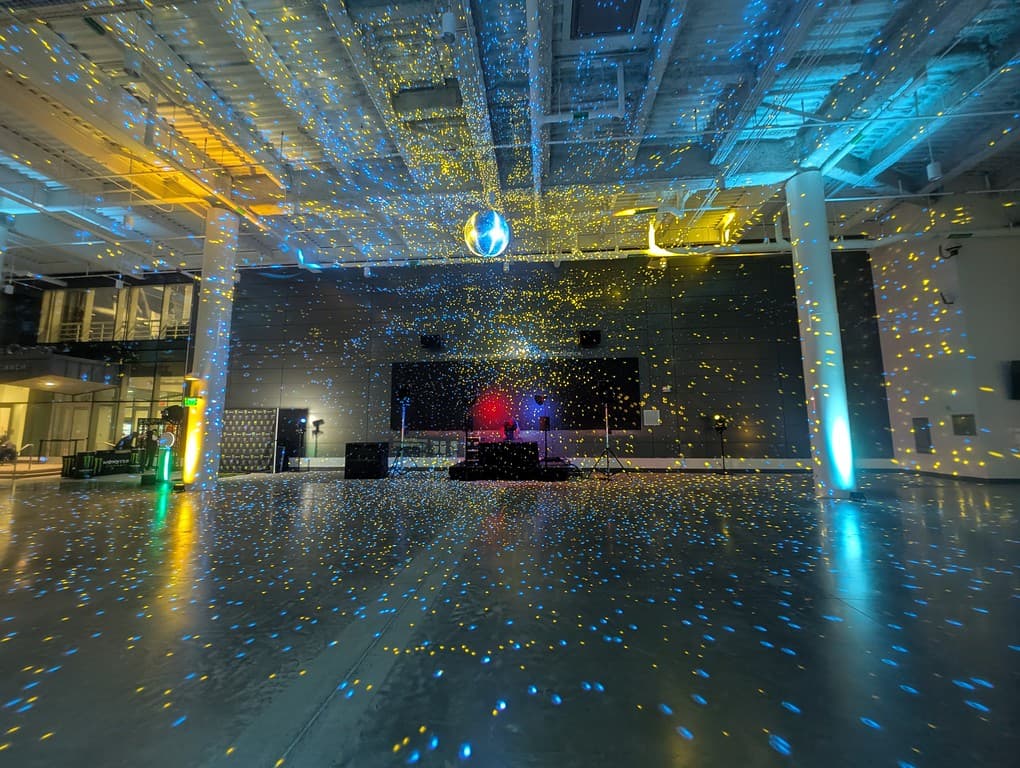 Decor Lighting 139