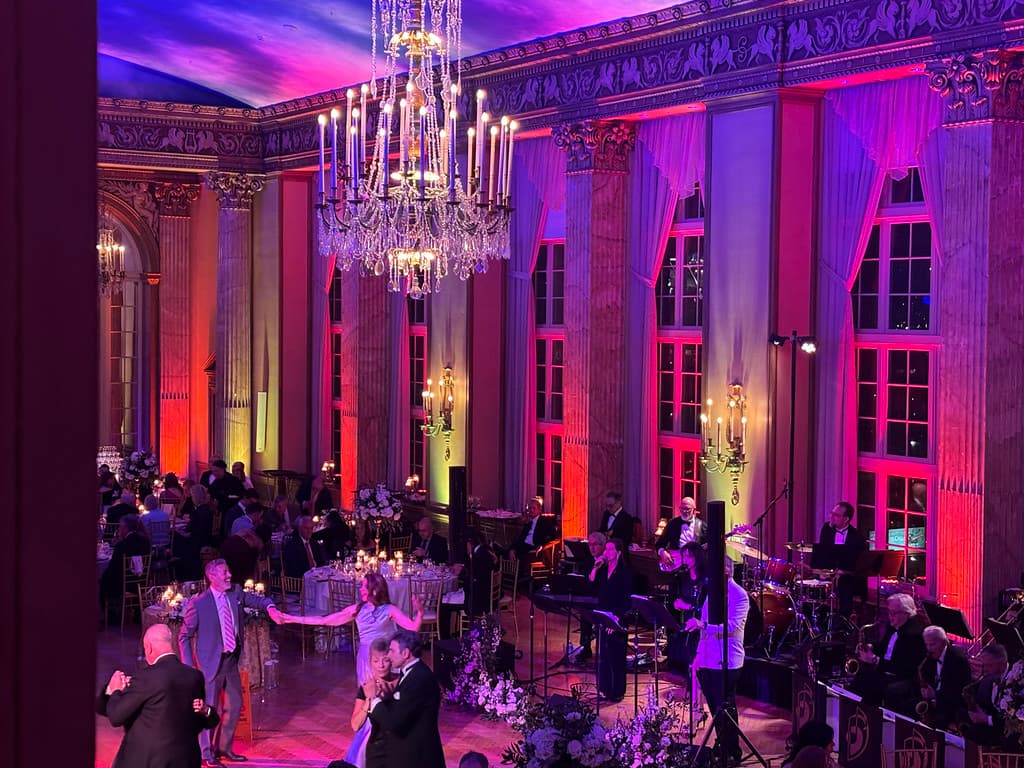 Decor Lighting 102