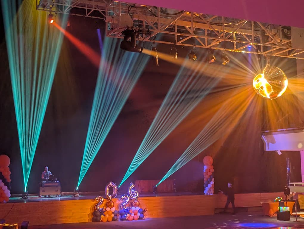 Decor Lighting 137