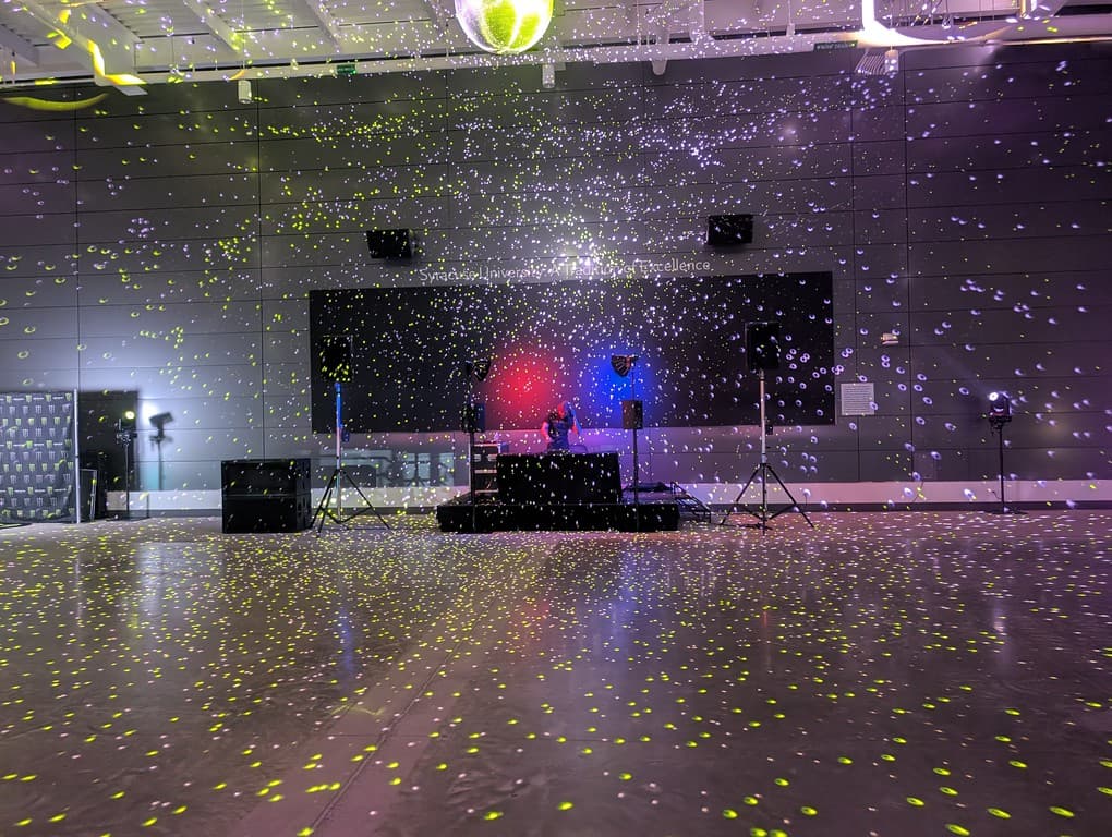 Miron Victory Hall 16